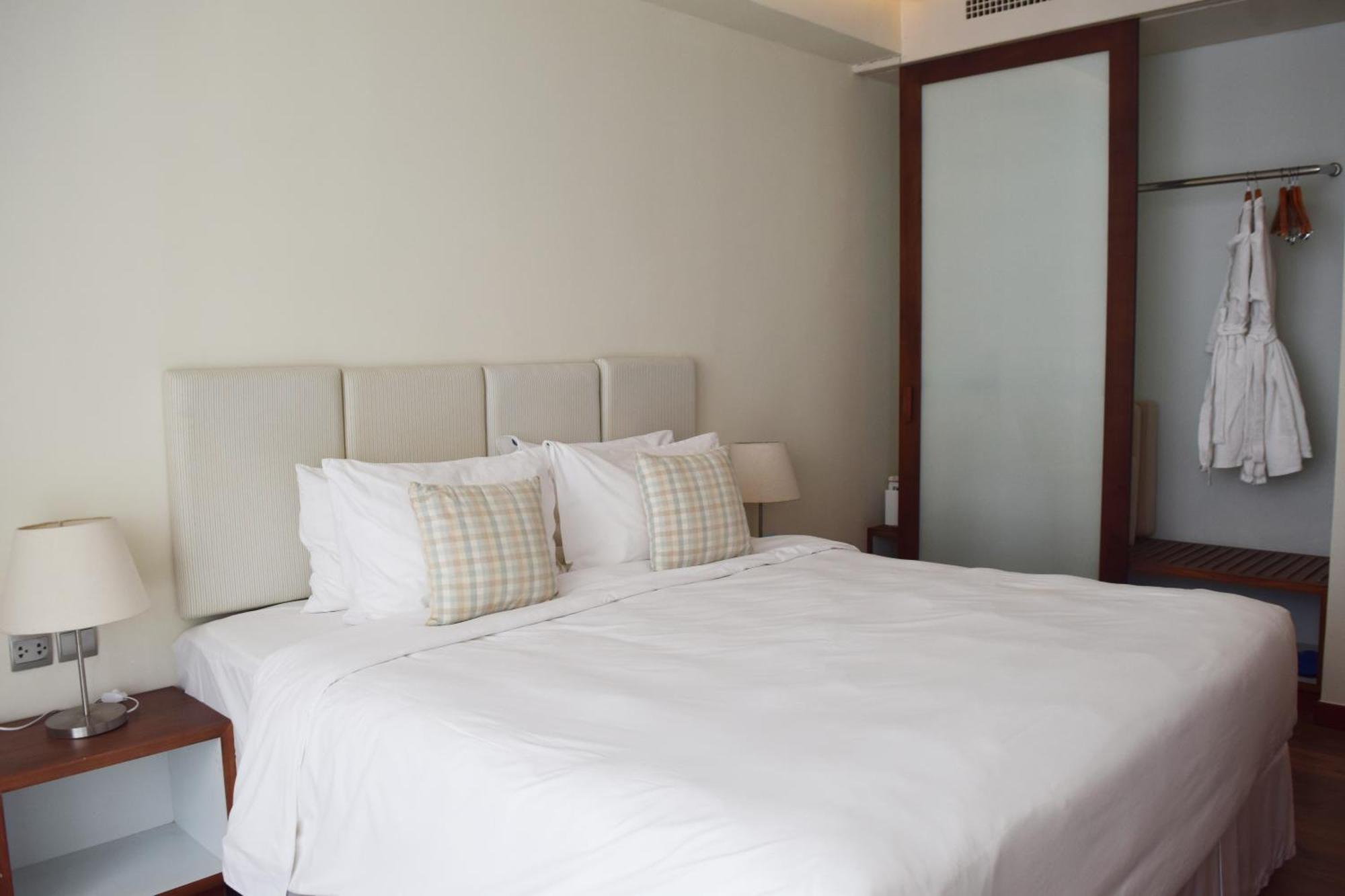 A La Carte Da Nang Beach Exteriör bild