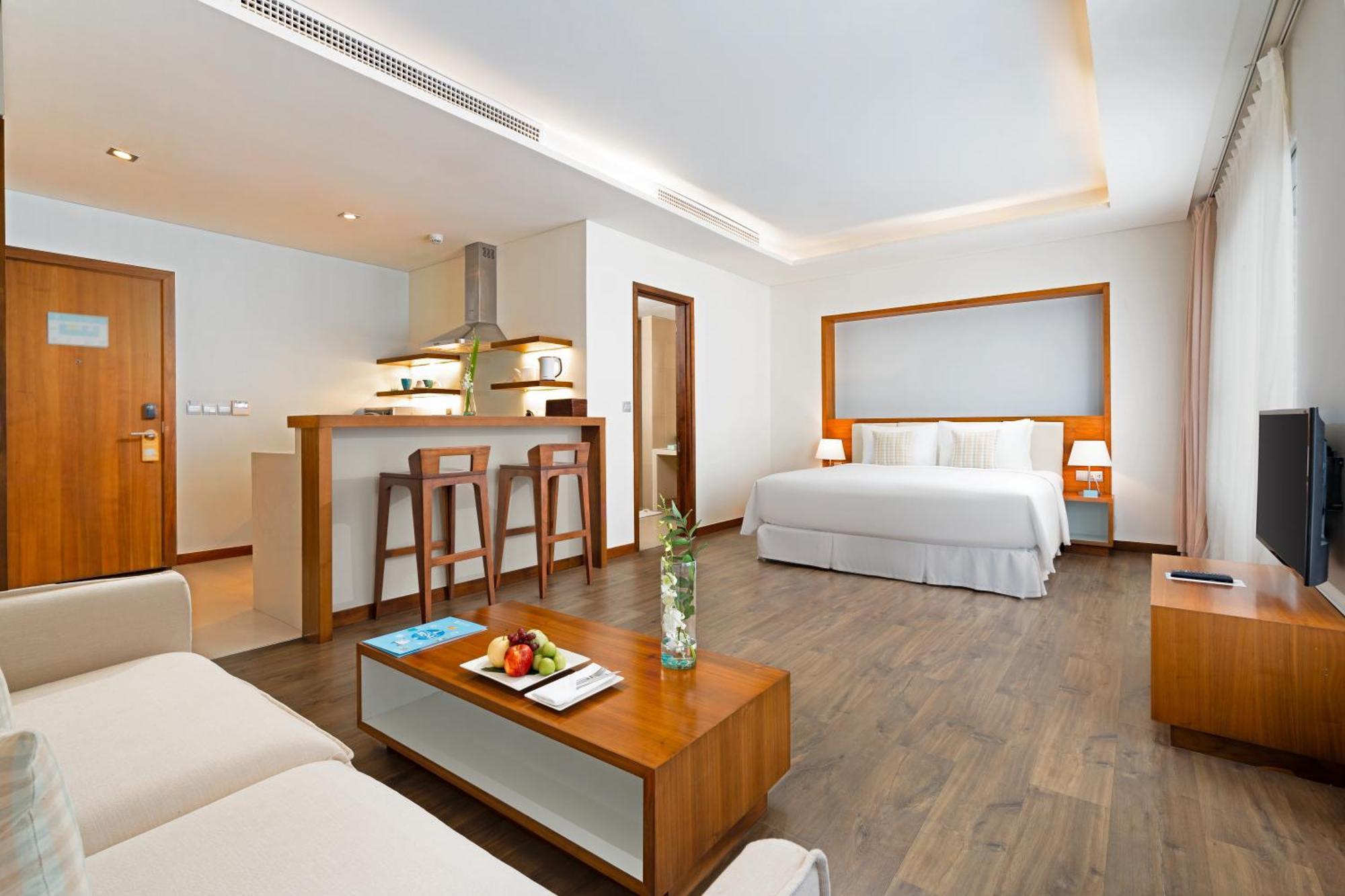 A La Carte Da Nang Beach Exteriör bild