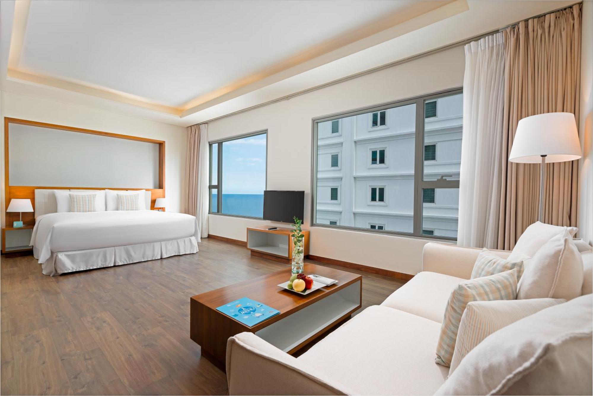 A La Carte Da Nang Beach Exteriör bild
