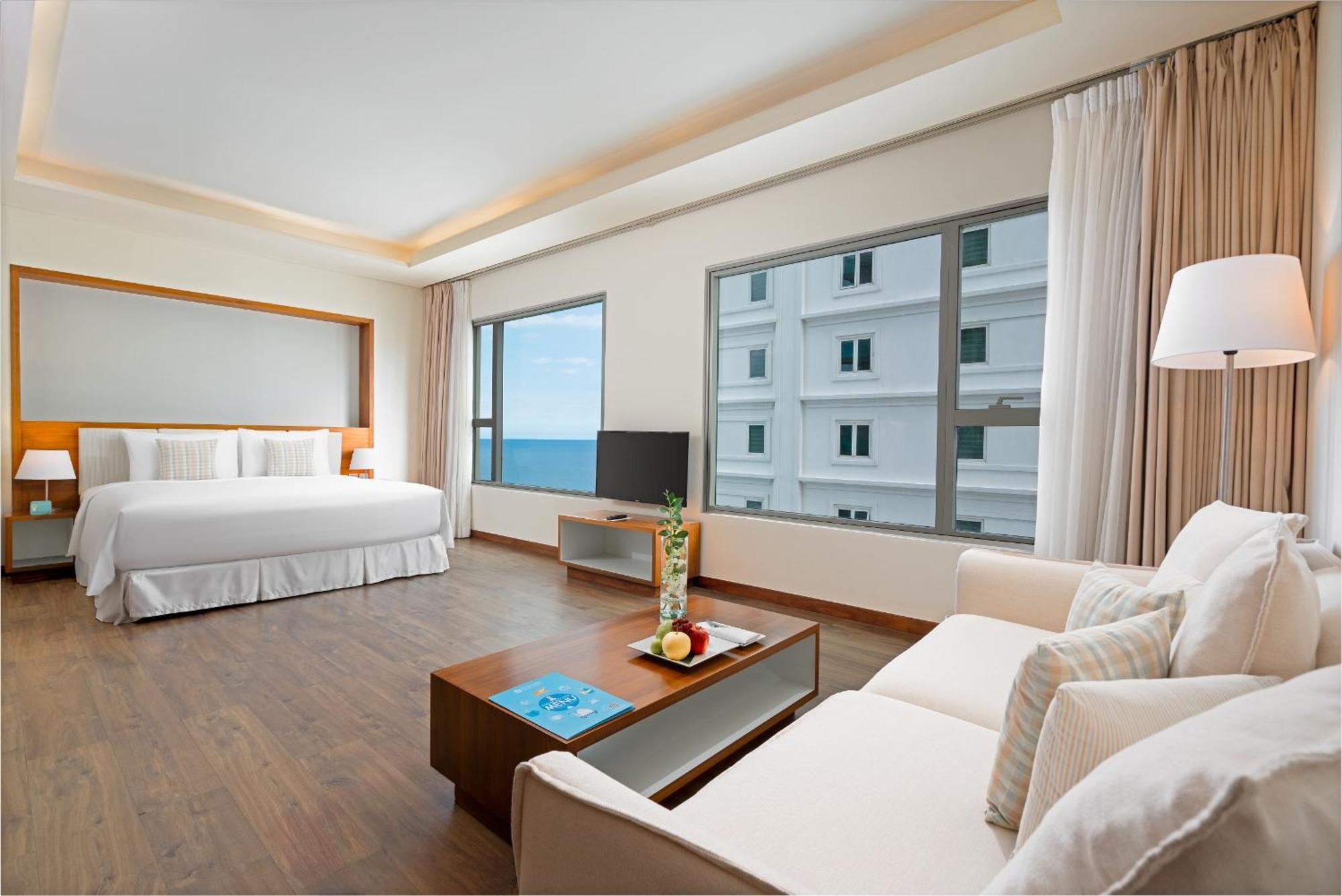 A La Carte Da Nang Beach Exteriör bild