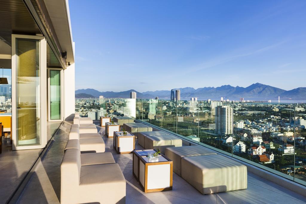 A La Carte Da Nang Beach Exteriör bild